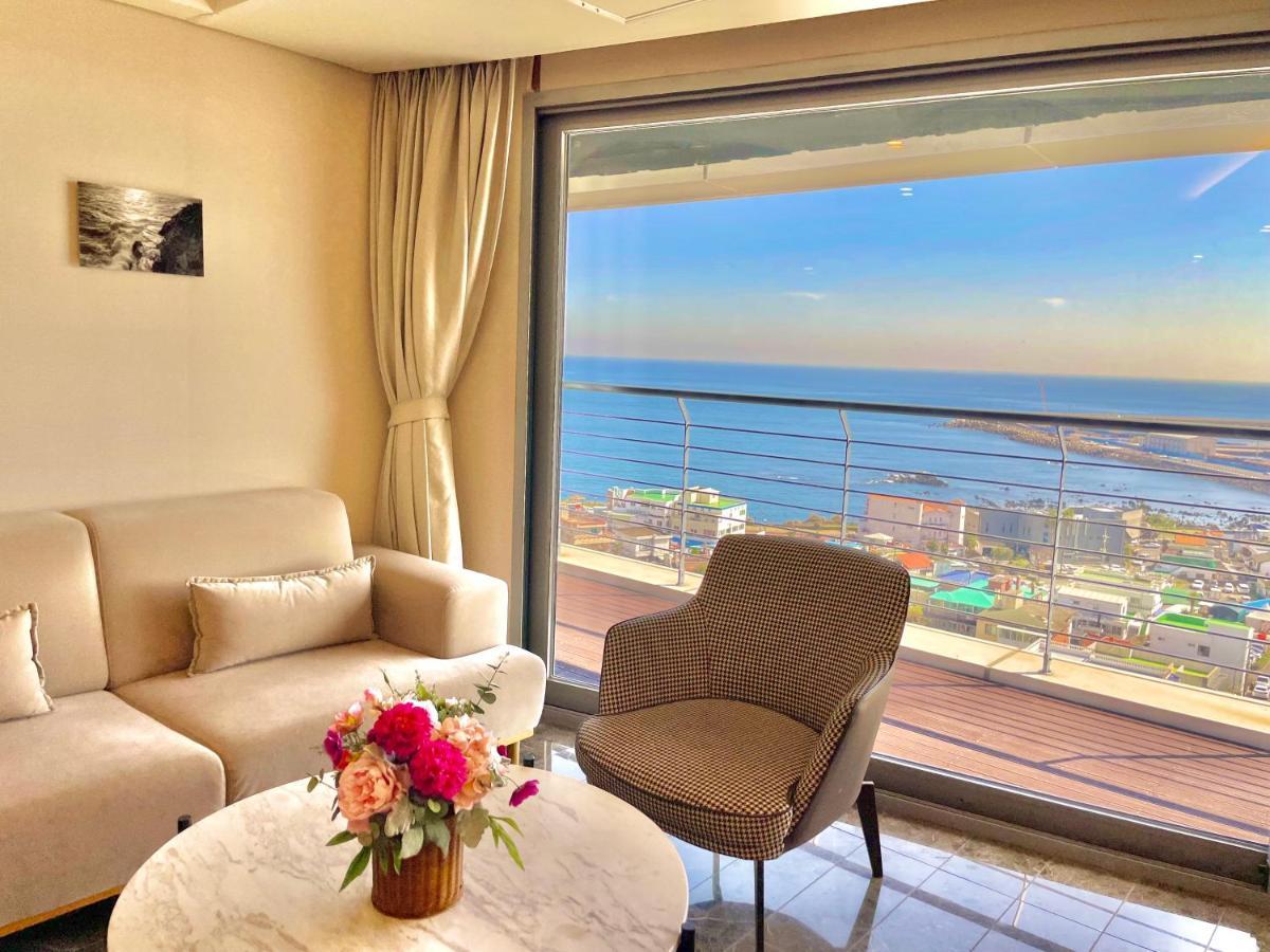 Hotel Bridge Seogwipo Dış mekan fotoğraf