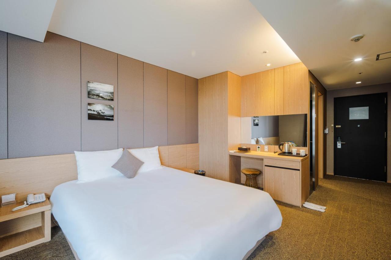 Hotel Bridge Seogwipo Dış mekan fotoğraf
