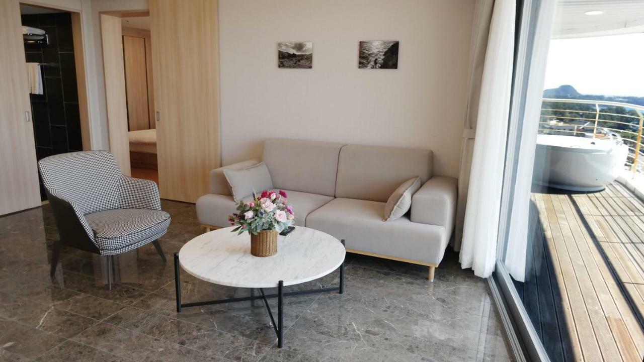 Hotel Bridge Seogwipo Dış mekan fotoğraf